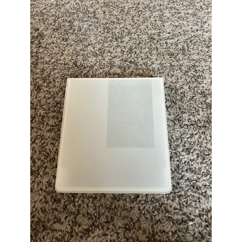 Nintendo‎ NES Clear Plastic Case Clamshell